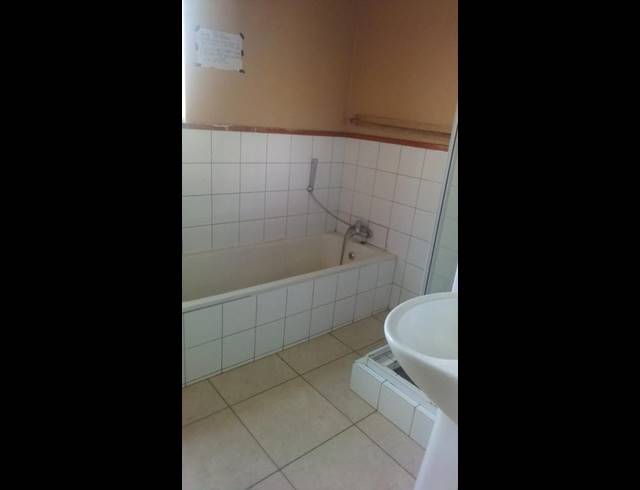 5 BEDROOM HOUSE FOR SALE IN ORANGE GROVE